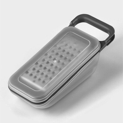 Тёрка-контейнер 927 см 4 насадки цвет микс 679₽