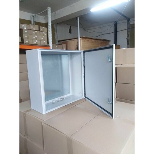 Щит с монтажной панелью ЩМП 08-2 (600х600х250мм) IP54