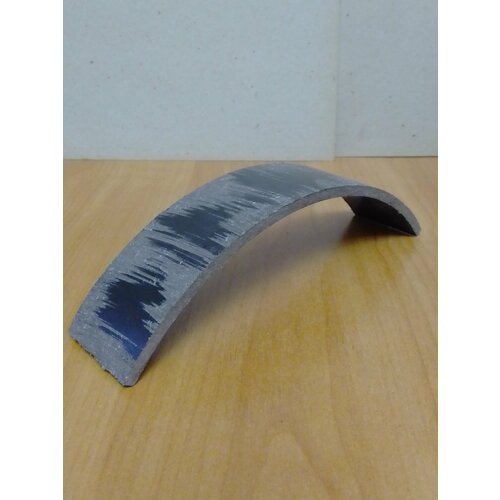 Накладка задних тормозных колодок Волга ГАЗ-24-3102-31029-3110 производства Фритекс Ярославль Несверлёная короткая гнутая24-3501105-02 265₽