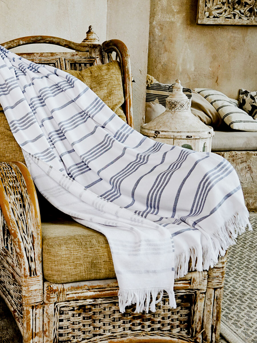 фото Полотенце пляжное Safia Stripe, 70х140 см, бело-серый