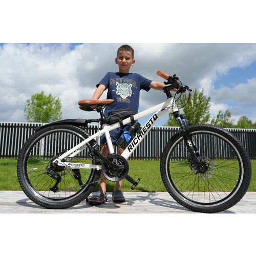 Велосипед RICHIESTO 24 Алюминиевая рама 14 Горный Для детей и подростков Спортивный Универсальный бело-коричневый матовый 2450000₽