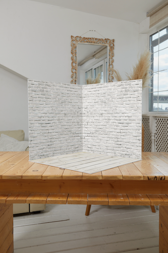 Изображение товара Фотофон для предметной съемки из пластика 4мм безбликовый 40*40 см - бежевый кирпич