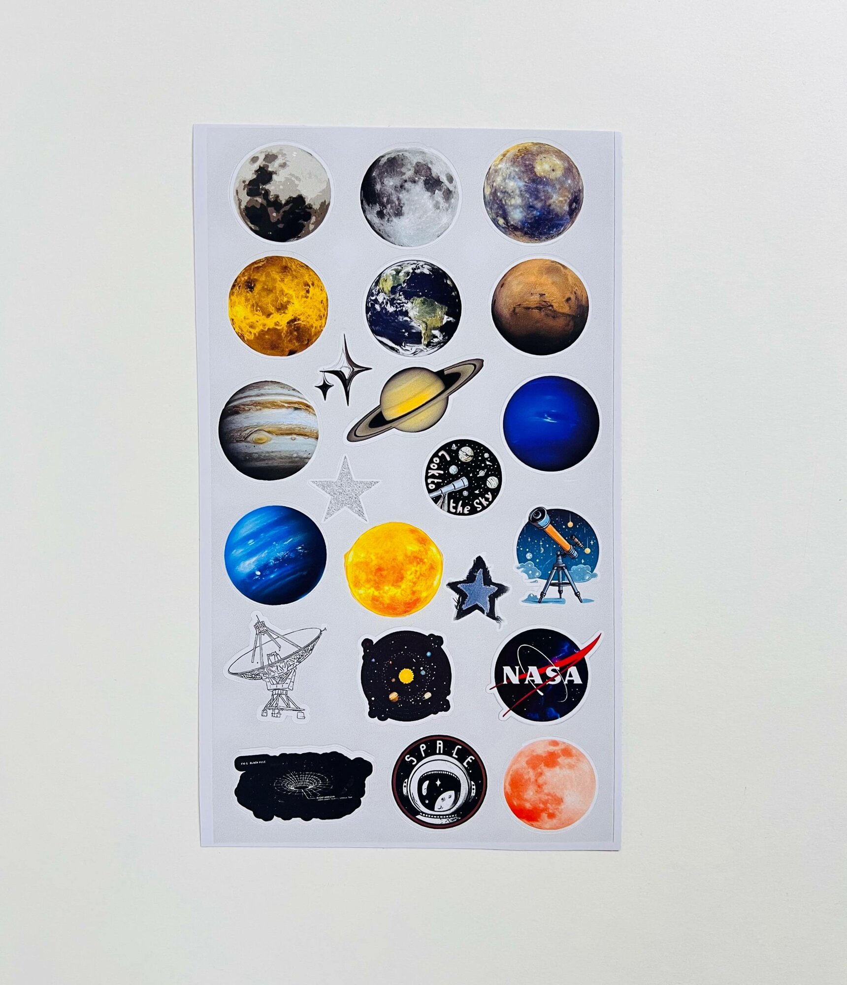 Наклейки космос виниловые для чехла смартфона, ноутбука, для скрапбукинга, глянцевая самоклеющая.