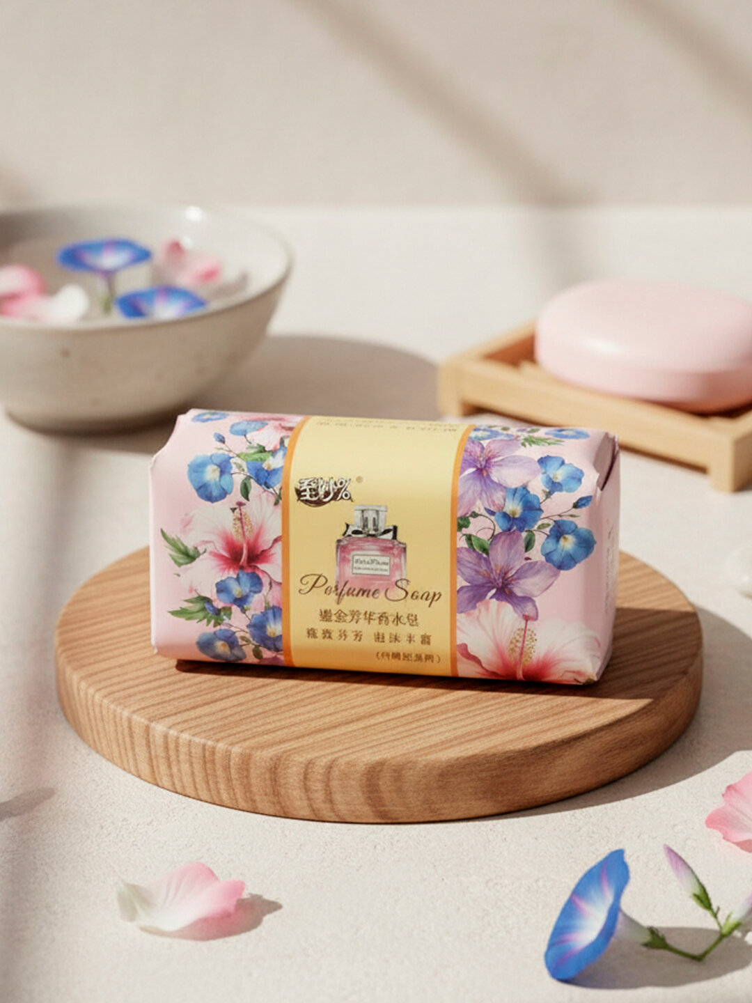 Мыло "Perfume Soap", косметическое, ароматное. Маленькая, удобная упаковка — мочалка с собой, 248 гр