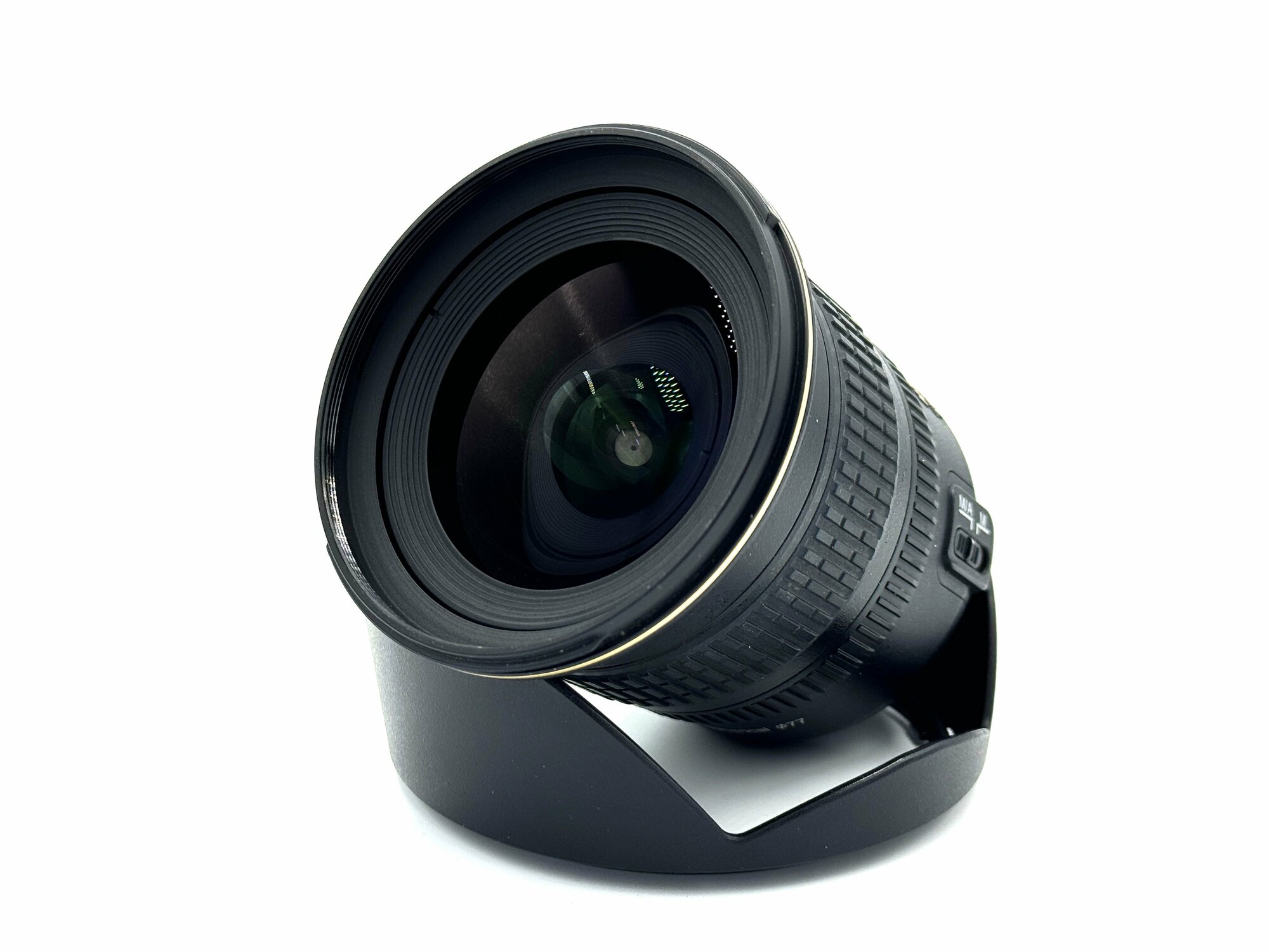 Объектив Nikon AF-S 12-24mm f/4G IF-ED DX Zoom-Nikkor