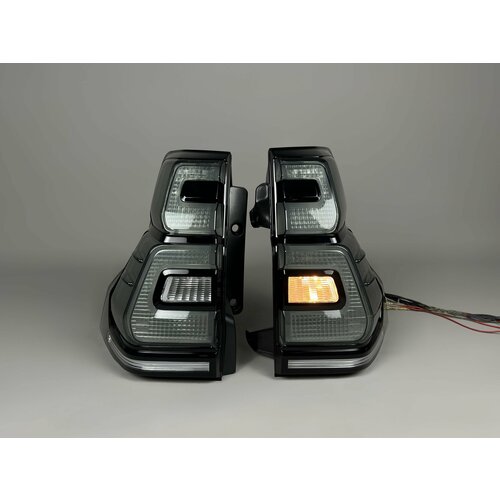 Стоп-сигналы фонари фары на Toyota Land Cruiser Prado 150 2009-2017 года стиль 2018 Vland