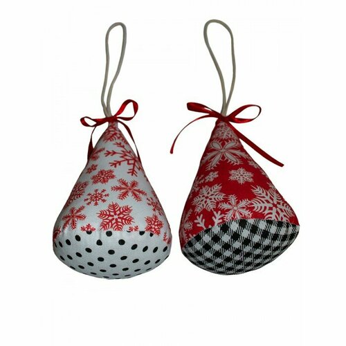 В кроватку Елочки