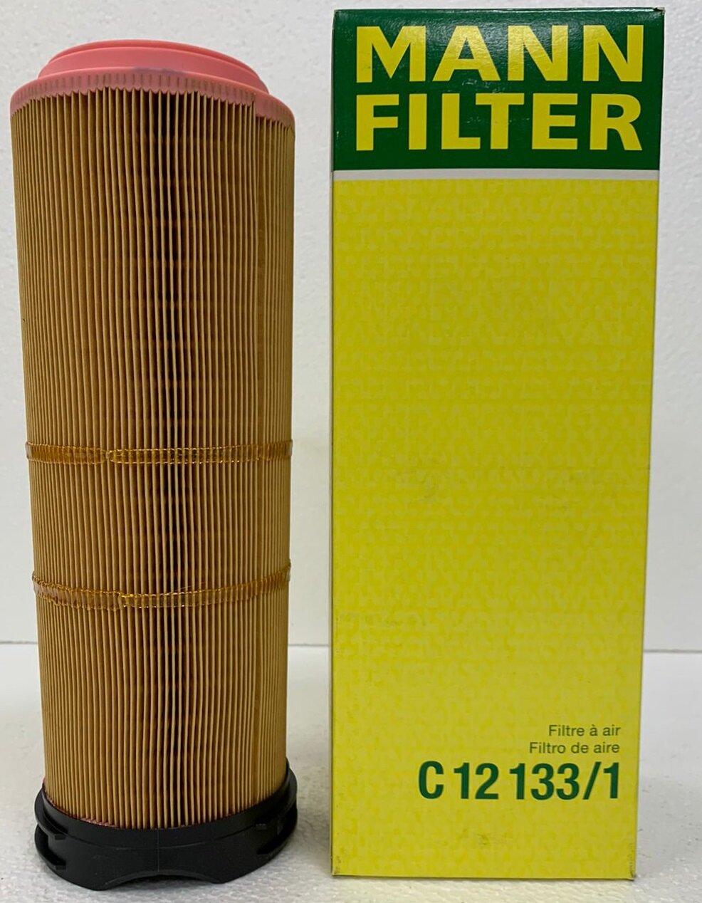 Фильтр воздушный MANN-FILTER C 12 133/1