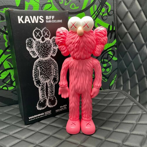 Фигурка Kaws 36см Улица сезам Розовая мягкая игрушка эрни на руку улица сезам 32 см