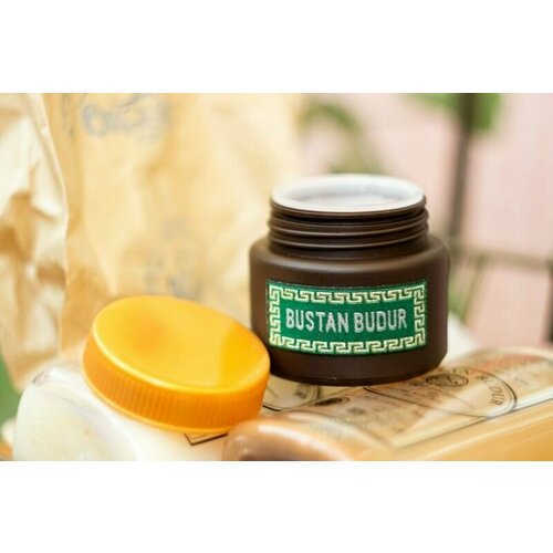 Живой крем-баттер для сияния кожи и идеального цвета лица Букет, Bustan Budur 50 мл