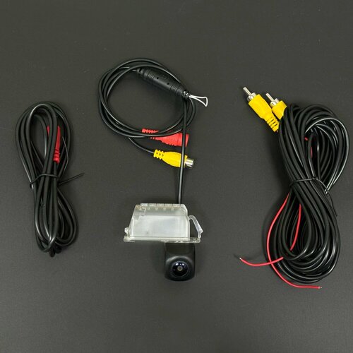 Камера заднего вида Ford Focus 2 хэтчбек Ford Mondeo 2007 2100₽