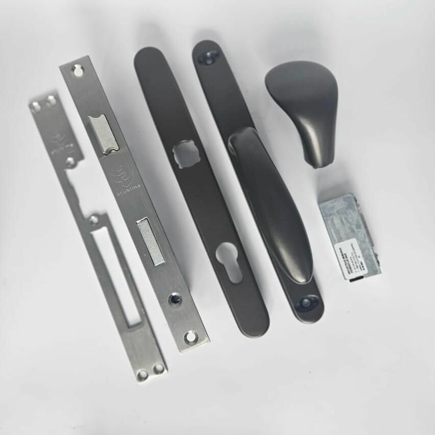 Надежный комплект для калитки (ручка ухват темно-коричневая ral 8019 (RR32) + замок Stublina + электромагнитная защелка)