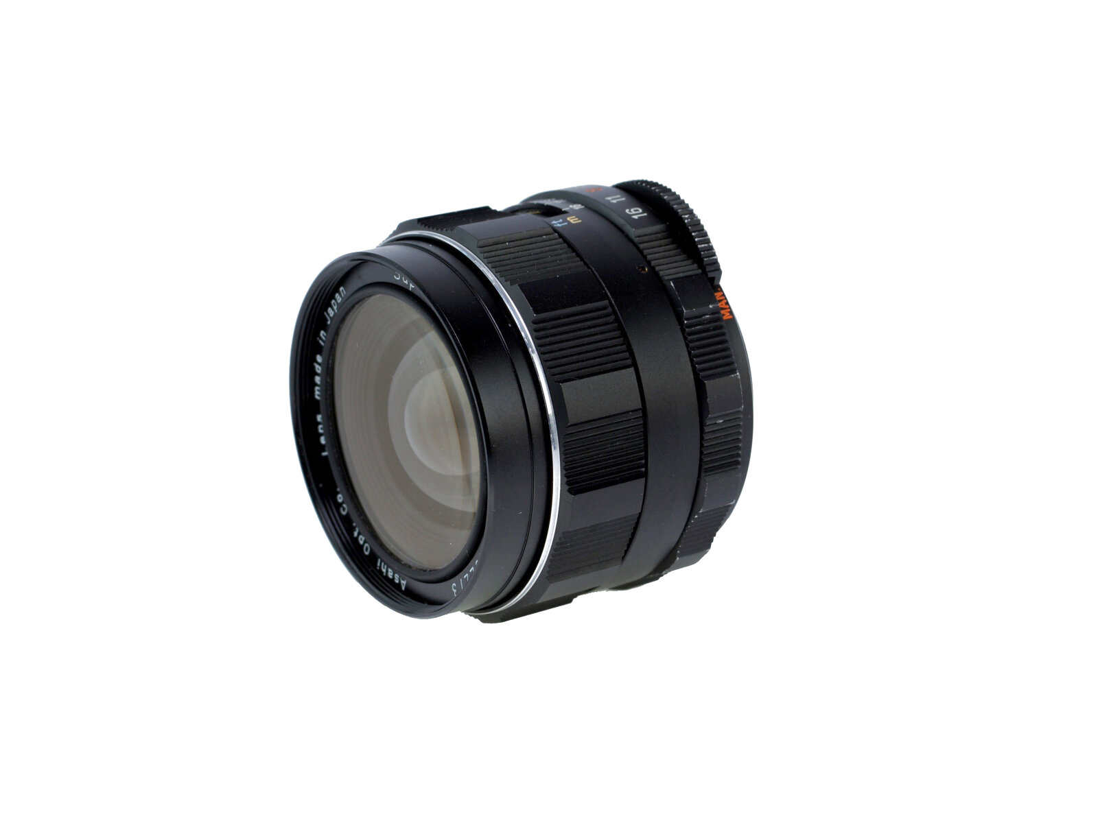 Pentax Spotmatic SP + Super-Multi-Coated Takumar 28mm f3.5