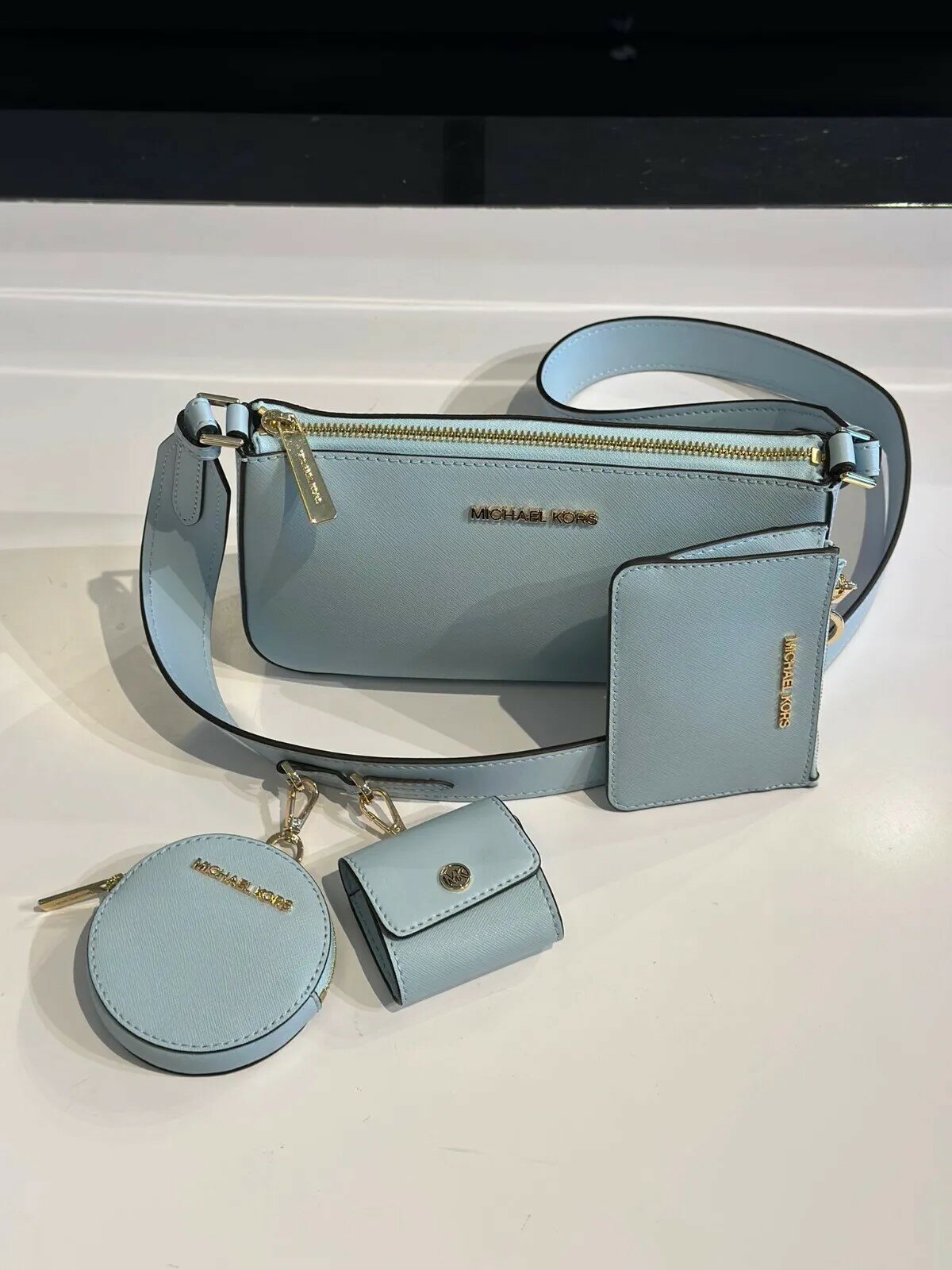 фото Женская ручная кросс-боди сумка голубая с золотой фурнитурой MICHAEL KORS SMALL LADY CROSSBODY HANDBAG MESSENGER PURSE BAG +COIN POUCH WALLET 35S3GTVC0L