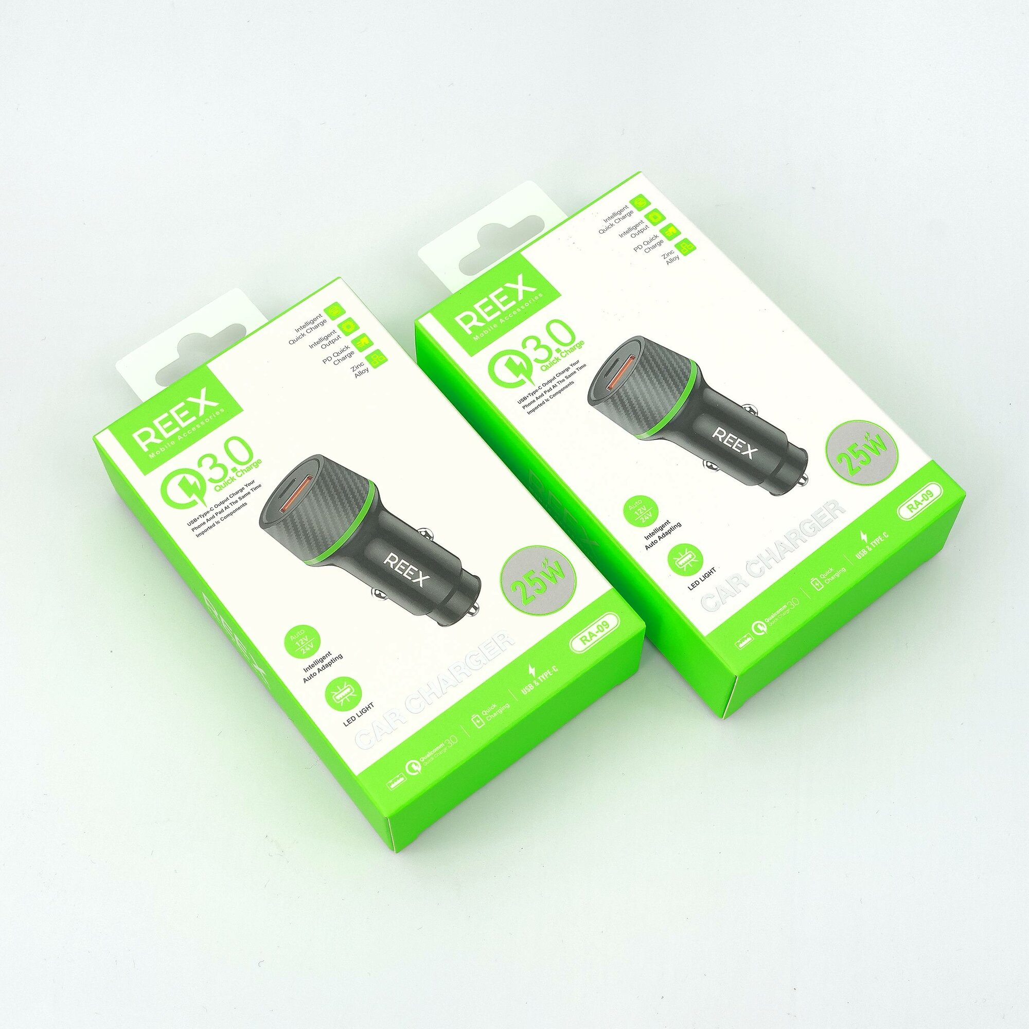 Мощное автомобильное зарядное устройство REEX RA-09, 2xUSB, 12V, черное