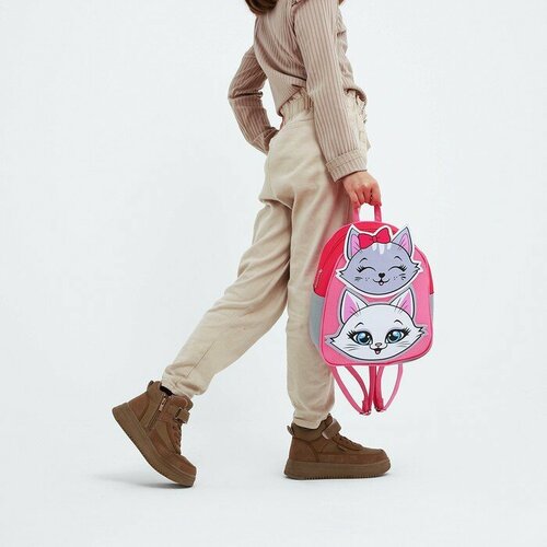 Рюкзак текстильный «Котята», с нашивками, 27×23×10 см