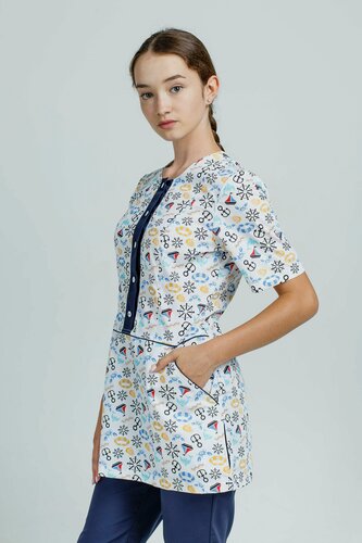 Изображение товара Костюм медицинский женский вилан, короткий рукав, тк. Твил -Тиси, кораблики, цв. т.-синий, размер 42, рост 158-164 см