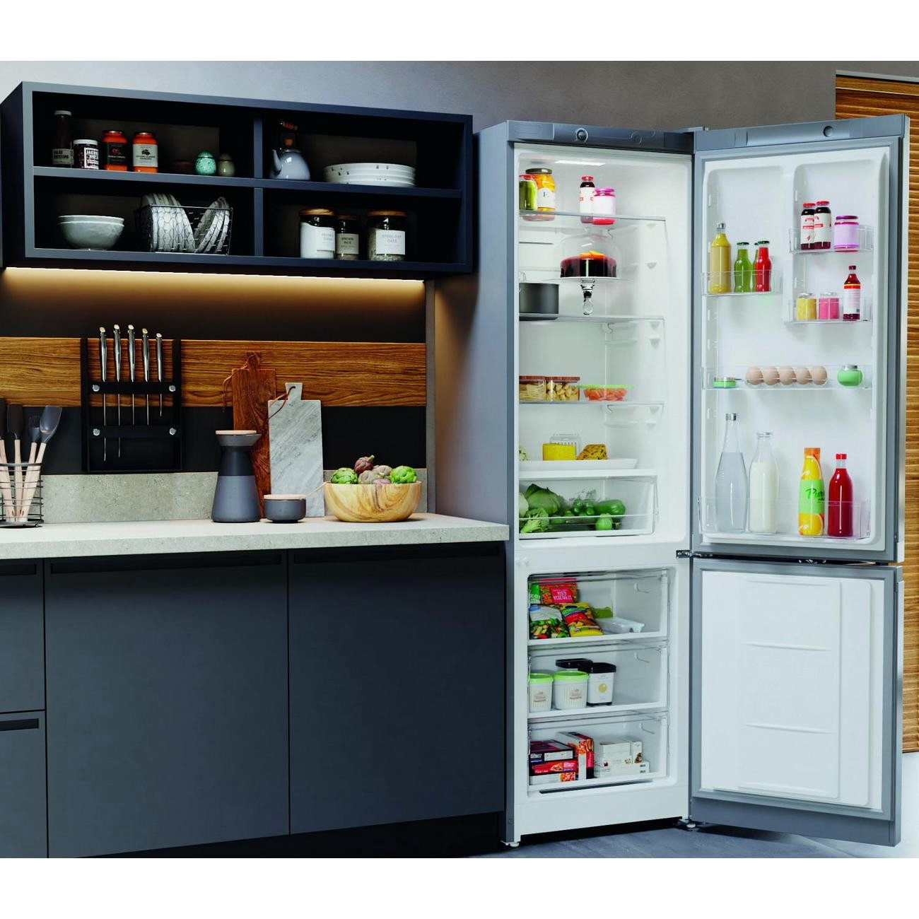 Холодильник Hotpoint-Ariston - фото №9