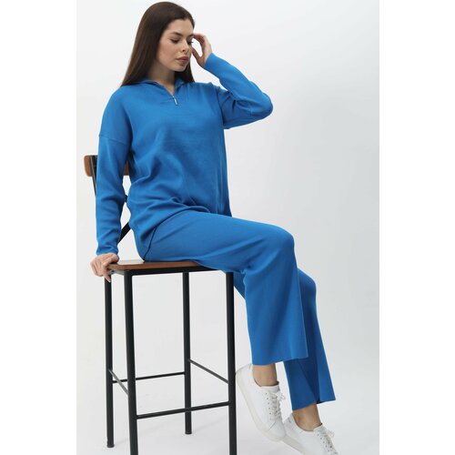 фото Костюм, размер 42-48, синий не определен