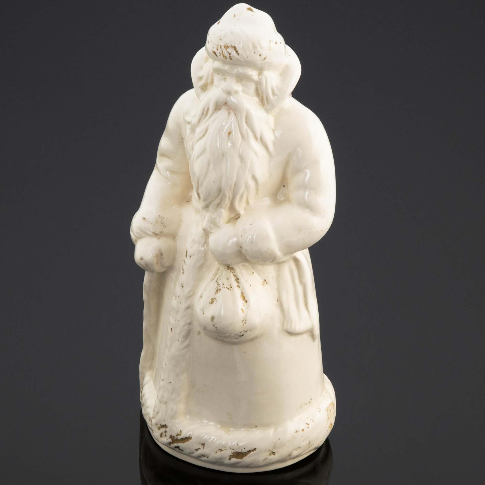 фото Фигура "Дед Мороз", фаянс, золочение, Минский фарфорово-фаянсовый завод, СССР