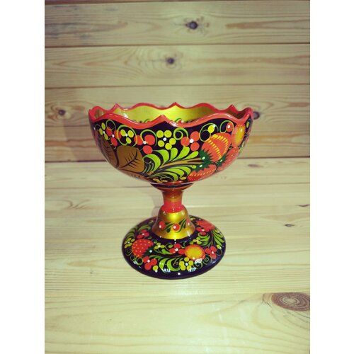 Конфетница деревянная хохлома. Ваза для варенья