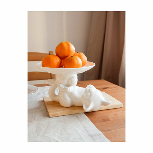 Блюдо на ножке Claystreet Котенок 18 см, фарфор, белый