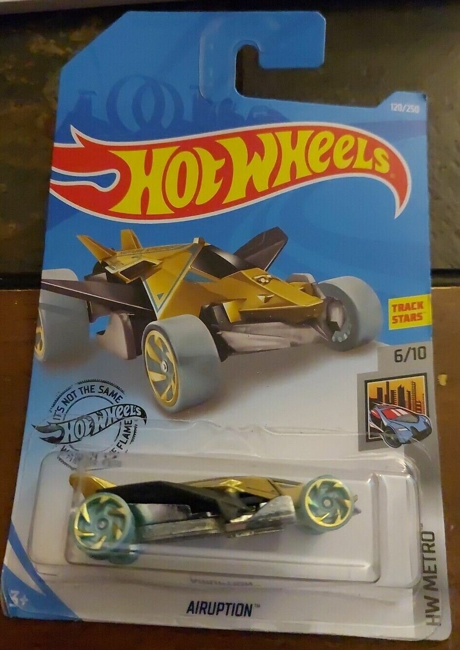 Машинка детская Hot Wheels коллекционная AIRUPTION золотой