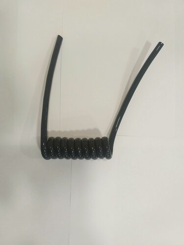 Изображение товара Спиральный кабель полиуретановый 3х2.5/120-400мм черный