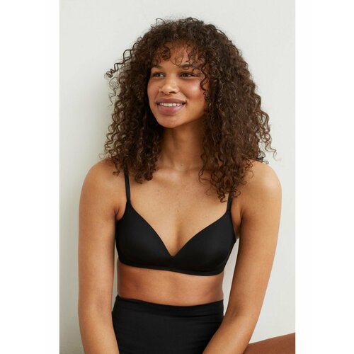 фото Набор бюстгальтеров h&m, 2 шт., размер 80b, черный, бежевый