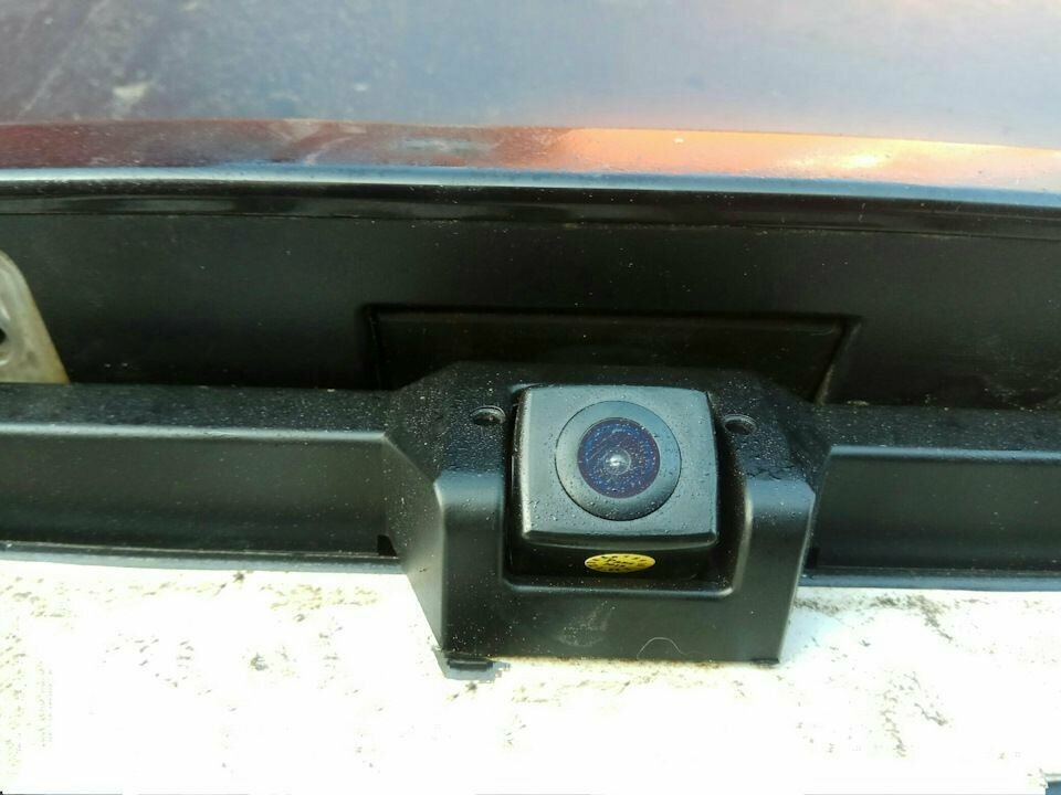 Камера заднего вида в рамке номерного знака AHD-720P — фото 7
