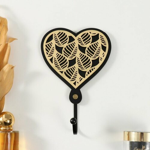 Крючок декоративный дерево Сердце с листьями чёрный зеркальный 43х124х19 см 458₽
