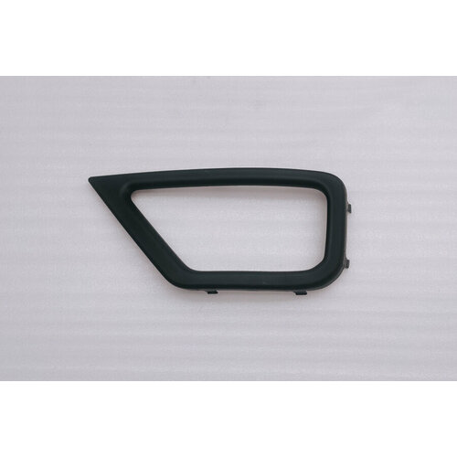 Рамка противотуманной фары левая 8406015-T1500 DONGFENG Dongfeng Captain T 706₽