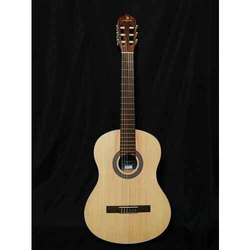 Классическая гитара LIVINGSTONE Opera NA