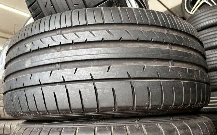 Dunlop SP Sport Maxx 050+ 275/50 R20