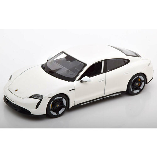 Porsche taycan turbo s 2020 white bburago 1 24 porsche taycan turbo s edition die casting alloy car model art deco collection toy tools gift factory authorization