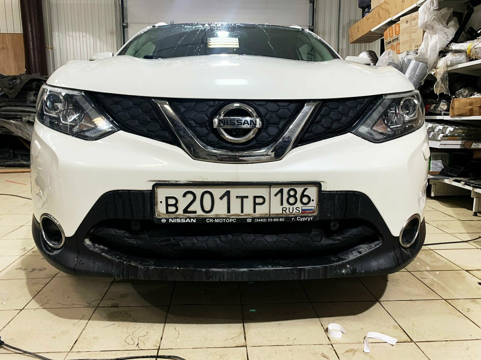 Утеплитель радиатора для Nissan Qashqai 2013-2019 Комплект 4 детали с Парктрониками