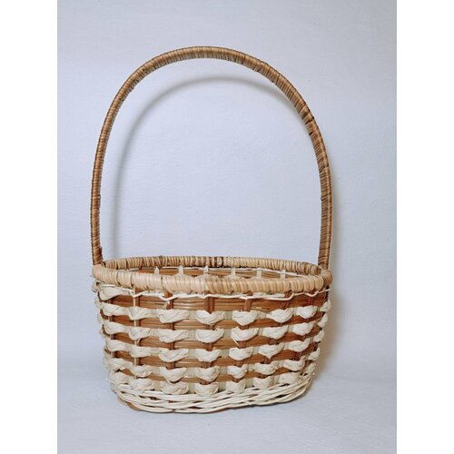 Корзина с ручкой овальная, маленькая