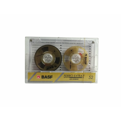 Аудиокассета BASF с золотистыми боббинками аудиокассета emtec basf 90