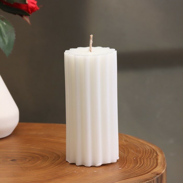 фото Свеча-цилиндр с ребрами, 5х10см, пальмовый воск, белая 10200009