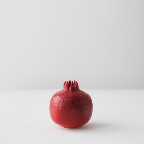Гранат керамический красный малый фактурный 660₽