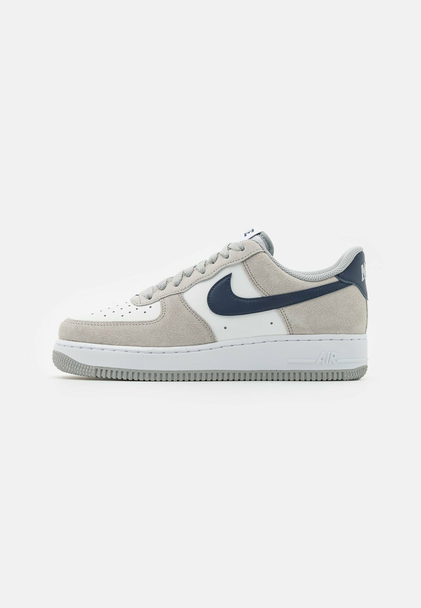 Кроссовки NIKE Air Force 1 '07