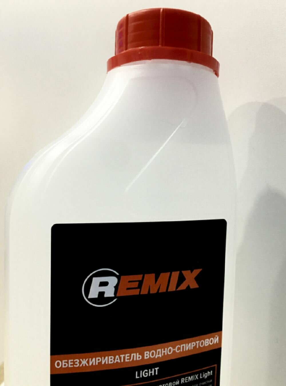 Обезжириватель водно-спиртовой. для автомобиля REMIX LIGHT 1л / универсальный, (для очистки жиров, масел и силикона )