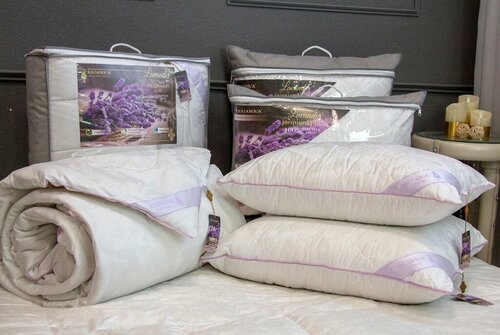 Стеганое пушистое одеяло Luxury Hotel Collection Lavender 155х210
