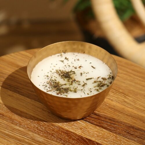 SUI Ароматическая свеча в чаше 200 гр парафин mint 994₽