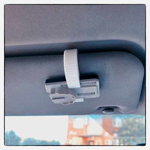 Изображение товара Держатель транспондера Sonicway LE 08 на козырек белый