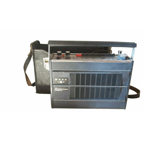 Радиоприёмник Маяк 2 СССР 1599900₽