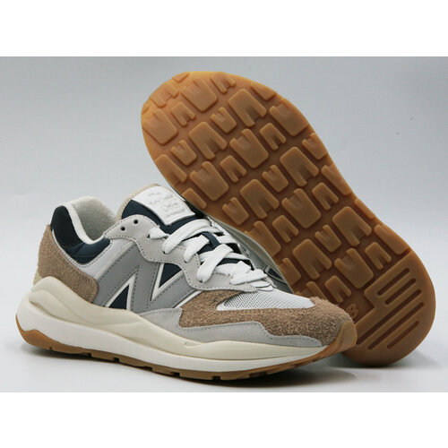 Кроссовки New Balance 57/40, полнота D, размер 9 US, серебряный, бежевый