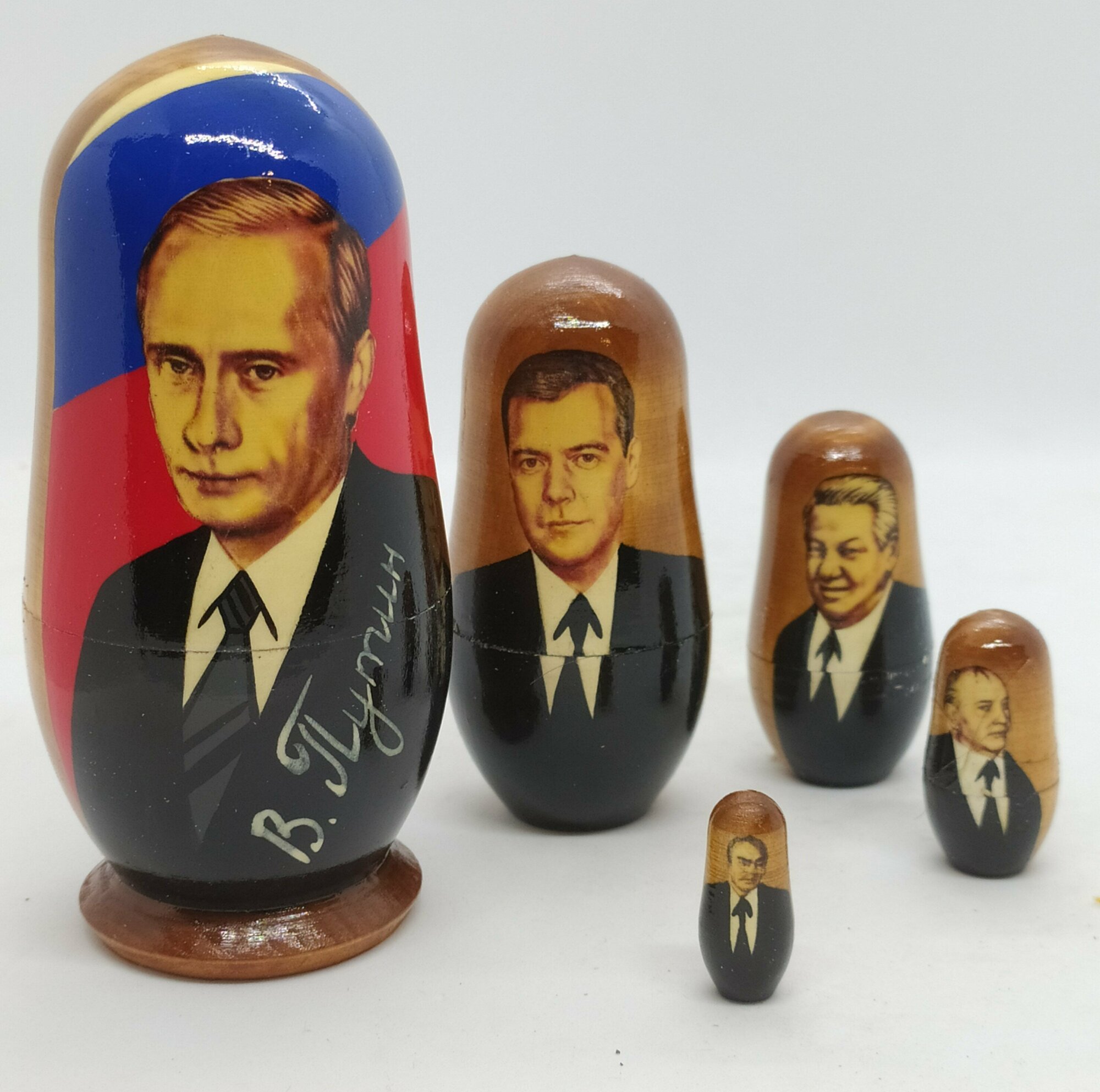 Матрешка 5 мест малая "президенты" — фото 1