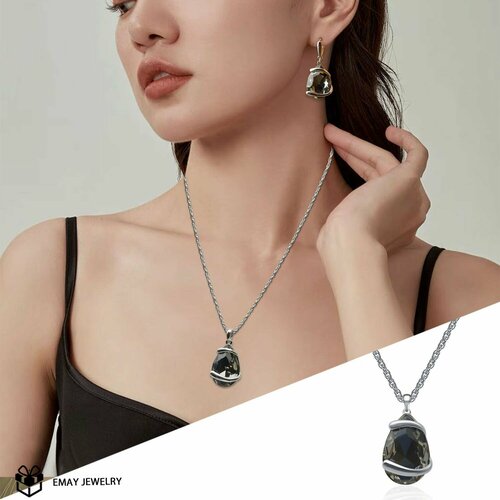 Колье Emay, искусственный камень