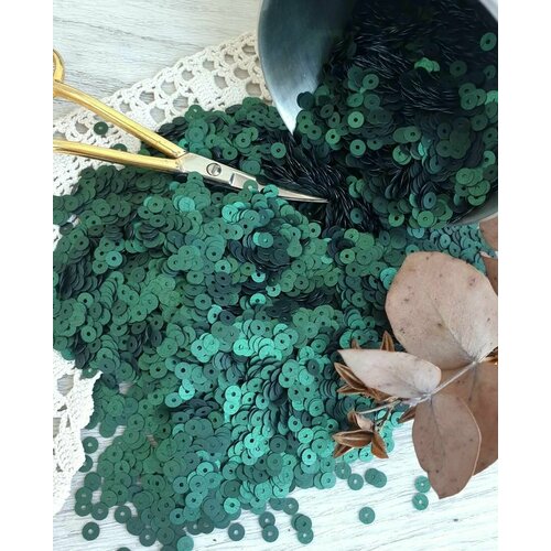 Пайетки круглые 4 мм, плоские #796w. Упаковка 3 грамма. Италия